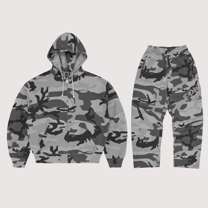Corteiz Diplomatic Zip Tracksuit Washed Camo